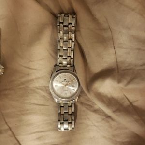 Pierre cardin quarts watch